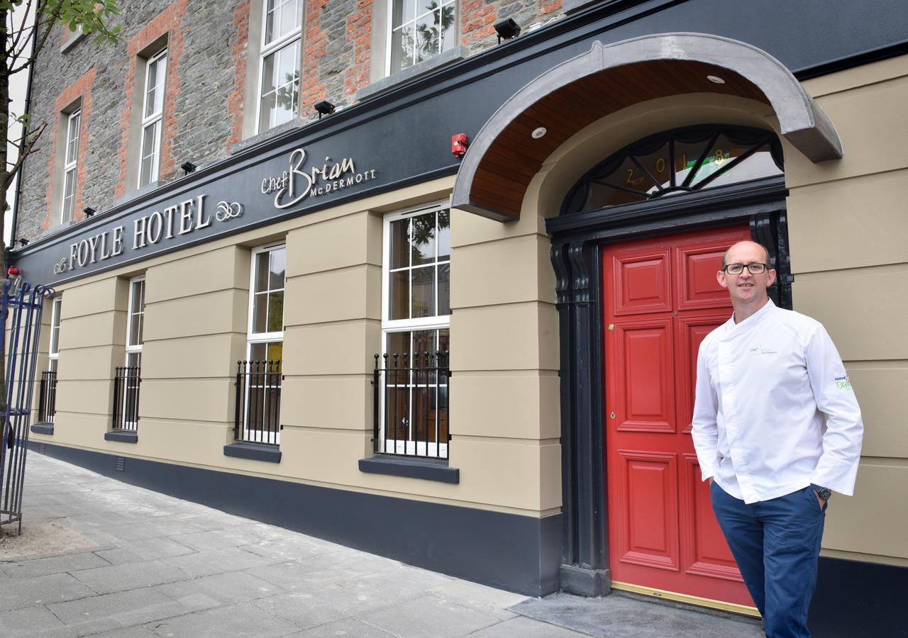 Foyle Hotel 莫维尔 外观 照片