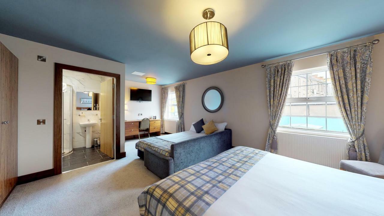 Foyle Hotel 莫维尔 外观 照片