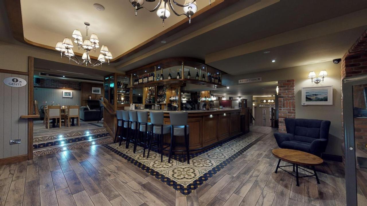 Foyle Hotel 莫维尔 外观 照片